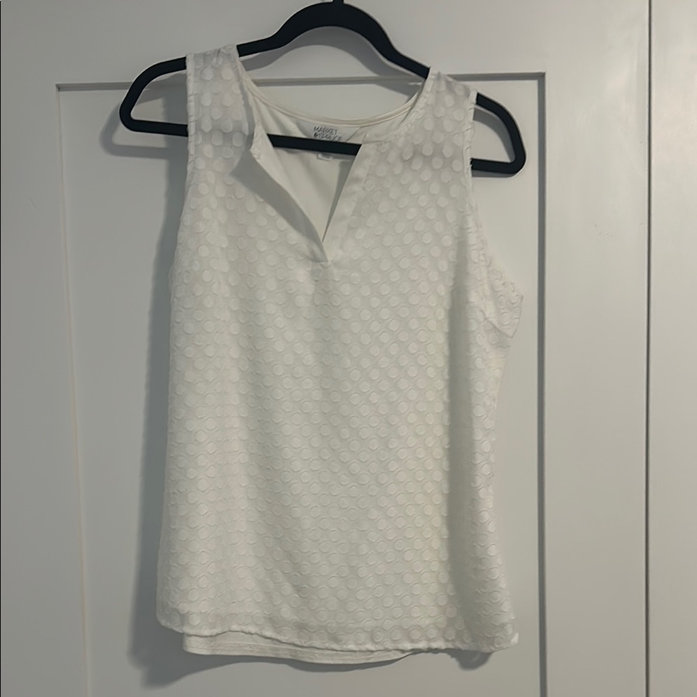 White Tank Top with V-Neckline and Sleeveless Design